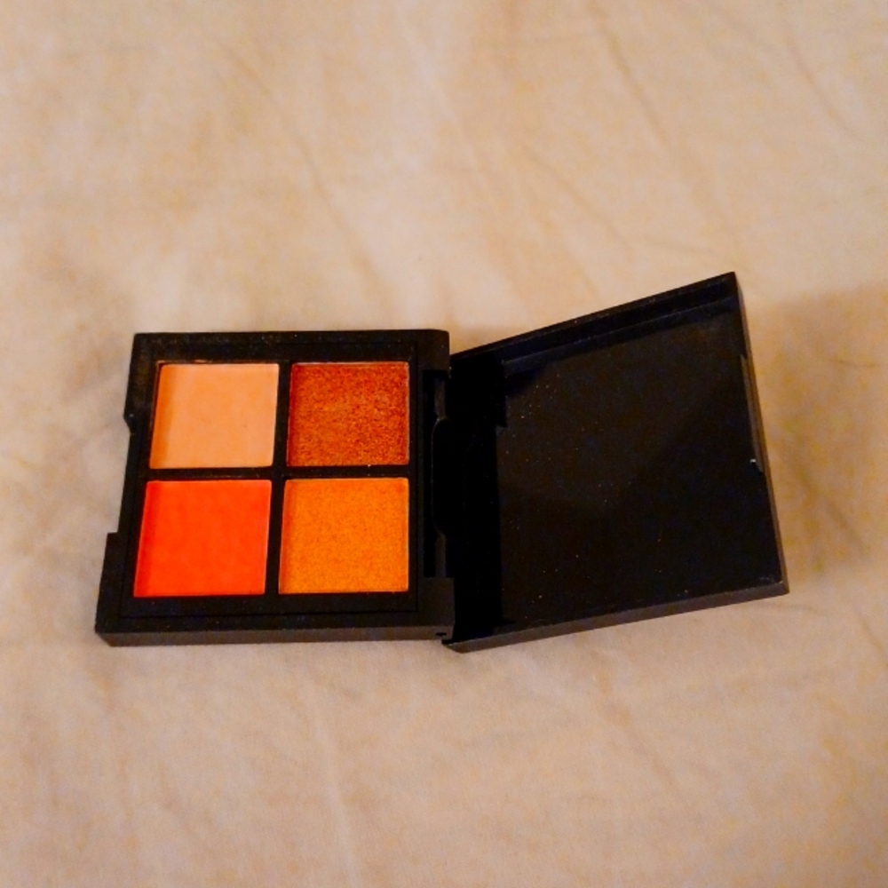 YCollection Eye Shadow Palette